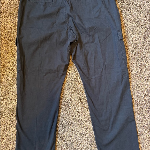 Men's Wrangler Authentics Navy Cargo Pants size 38/29 lightweight - Picture 6 of 9